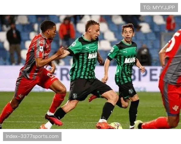 科莫升至第六位正式加入欧战席位争夺体系格局变化